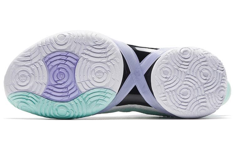 ANTA Three point Rain1.0 Баскетбольные кроссовки мужские низкие белые/зеленые