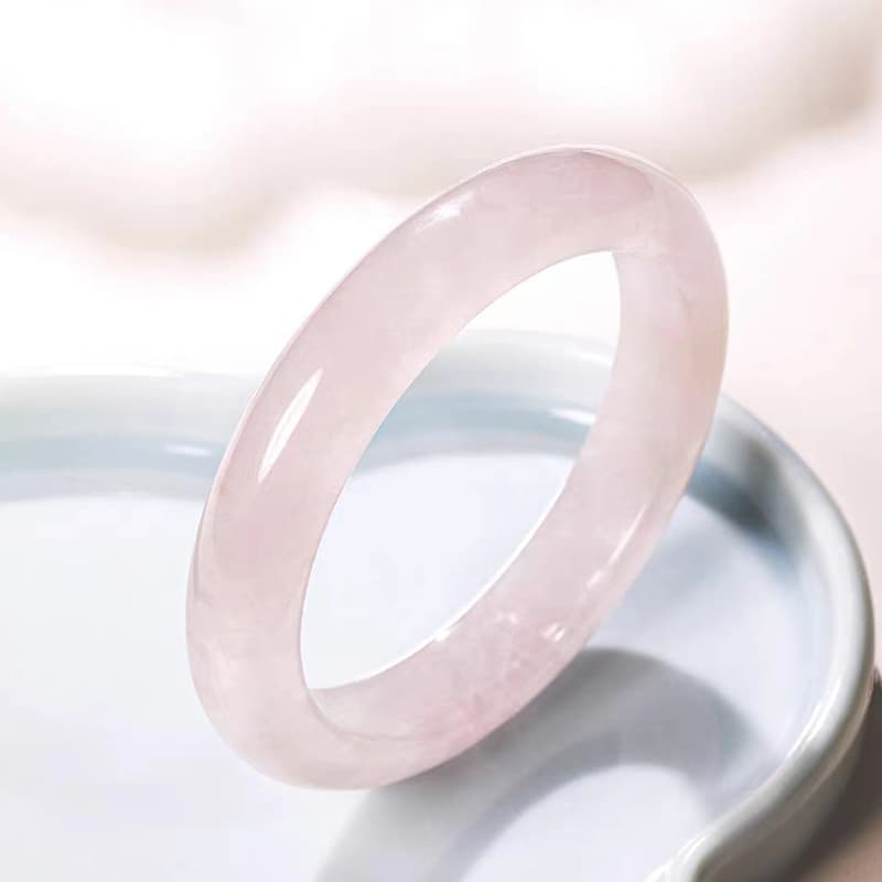 Женские браслеты KING TAI SANG с розовыми кристаллами