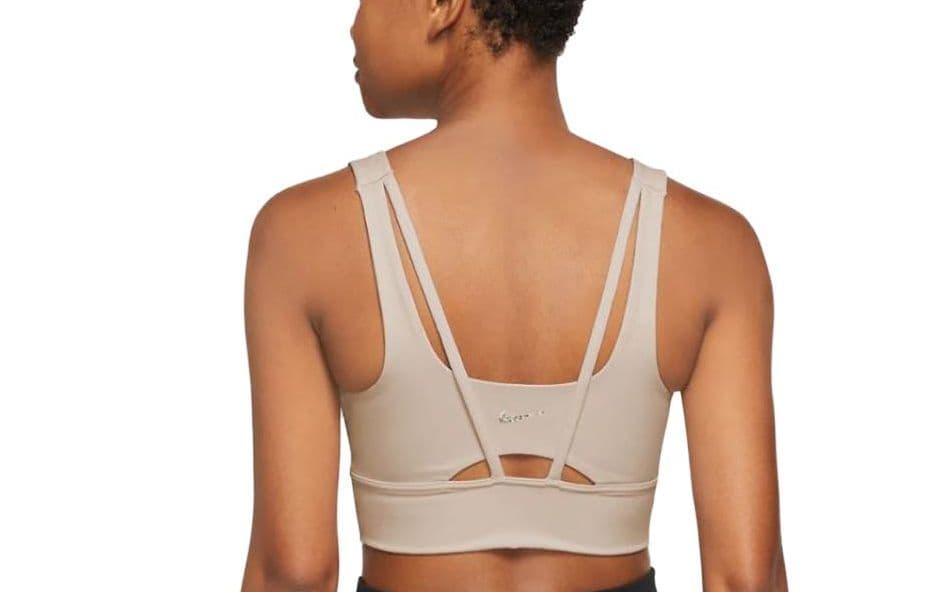 Женское спортивное нижнее белье Nike бежевого цвета