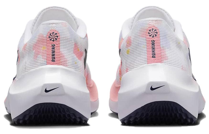 Женские кроссовки Nike Zoom Fly 5 Premium «Цветочная акварель»