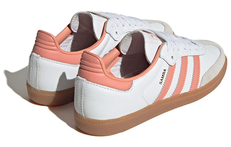 Женские кроссовки Adidas Samba и Wonder Clay