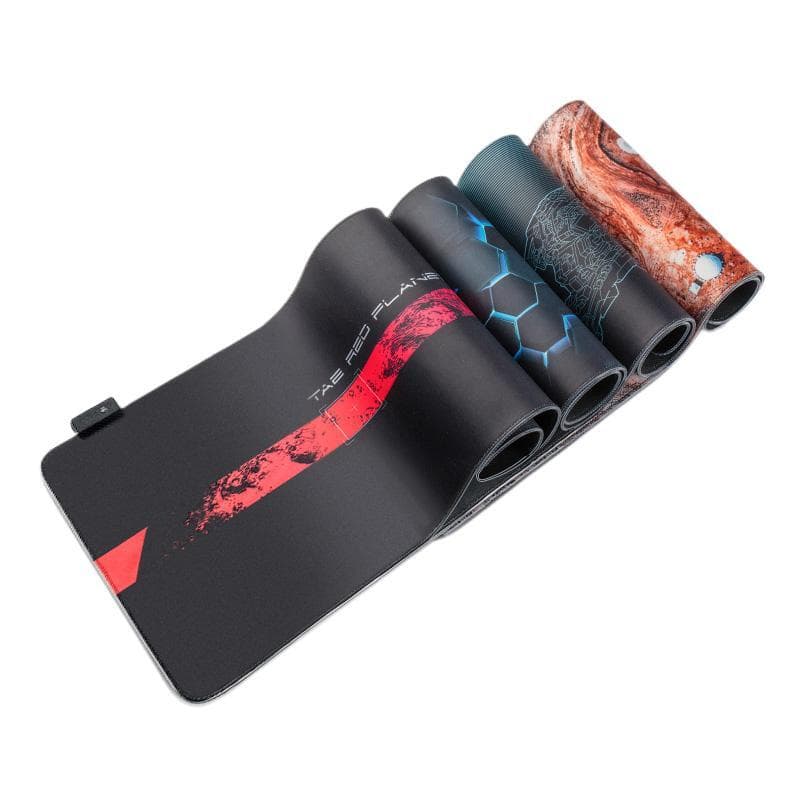 DELL RGB Iridescent Light Strip Plug And Play Fabric Outer Oversized Size Rubber Base MP7022D Random Color Mouse Pads