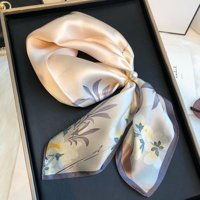 VINEY Шелковые шарфы женские