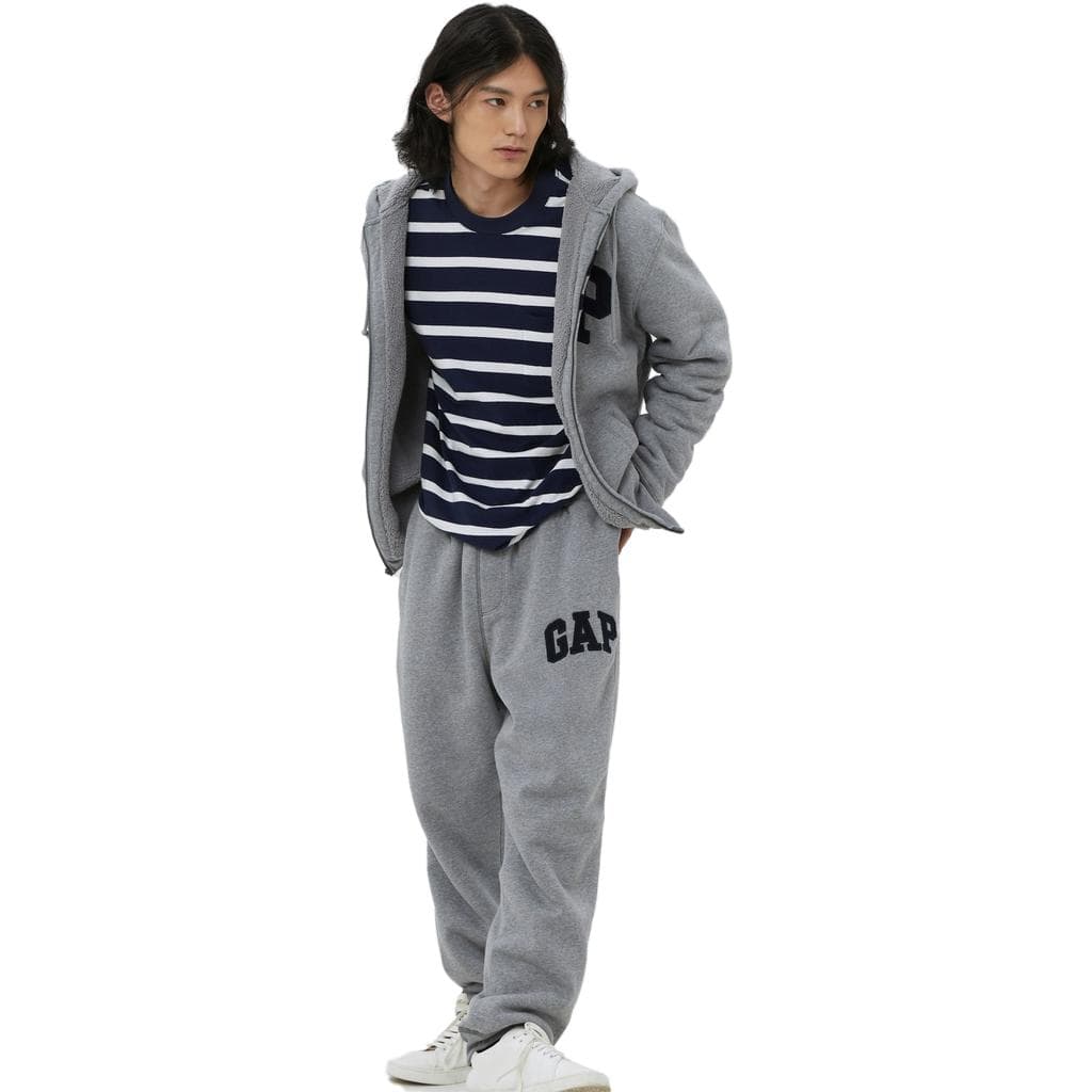 GAP Толстовки Унисекс