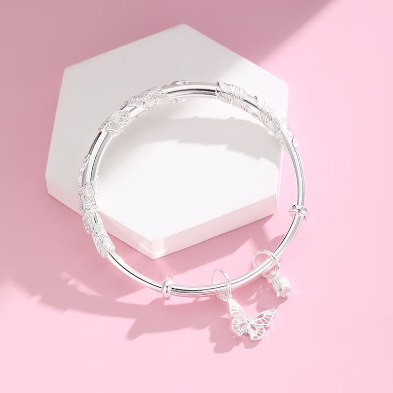 Женские браслеты VANA