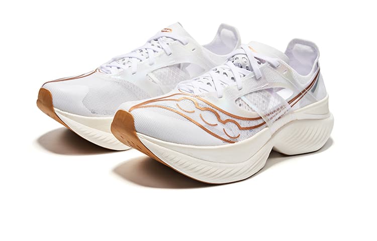 Saucony Endorphin Elite Белое Золото