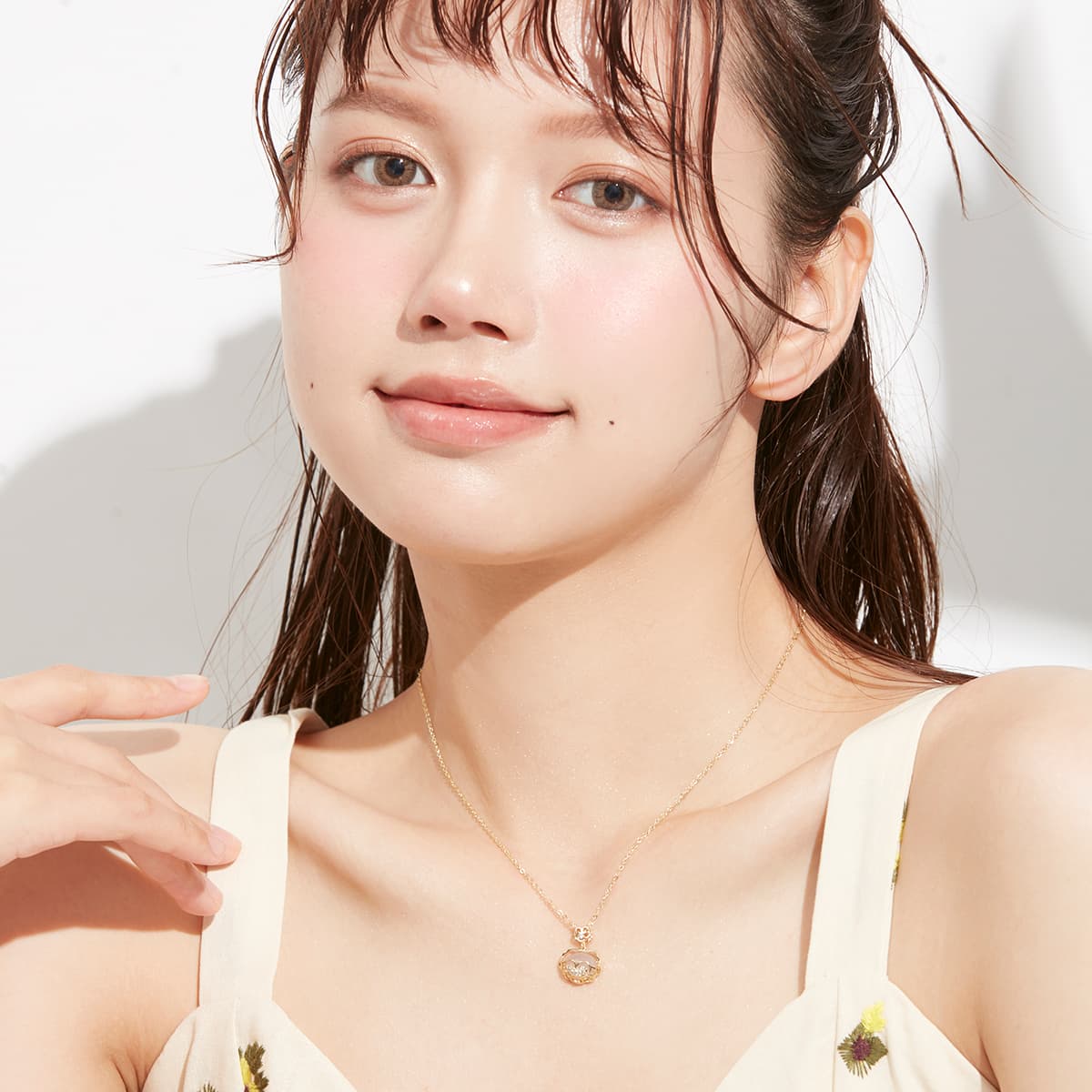 Женские ожерелья с цветной глазурью DODOGOGO