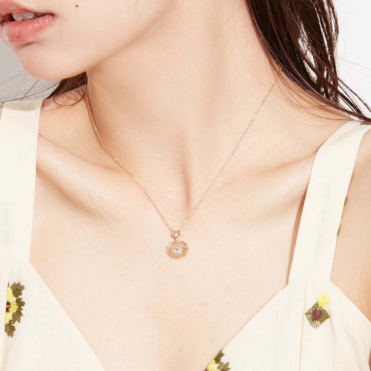 Женские ожерелья с цветной глазурью DODOGOGO