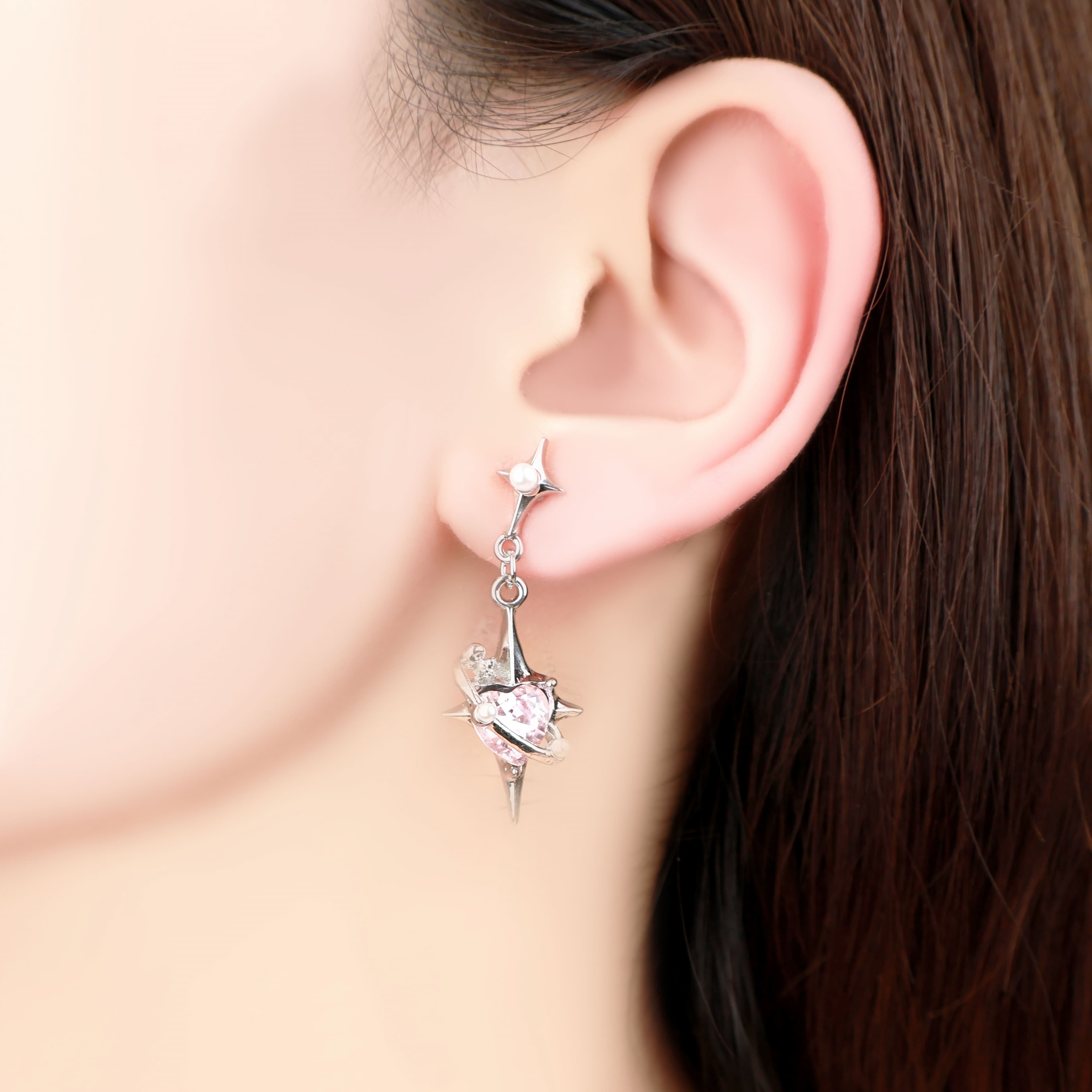 Женские серьги-гвоздики из сплава IOTS