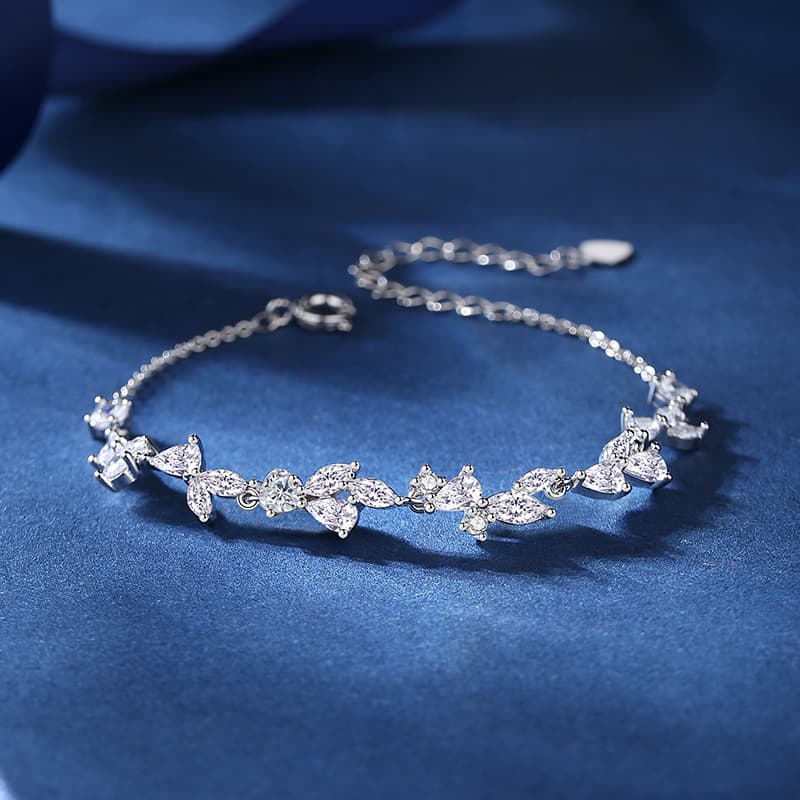 YINCHIE изысканный элегантный циркон ювелирные изделия модный универсальный роскошный регулируемый браслет женский набор в подарочной упаковке