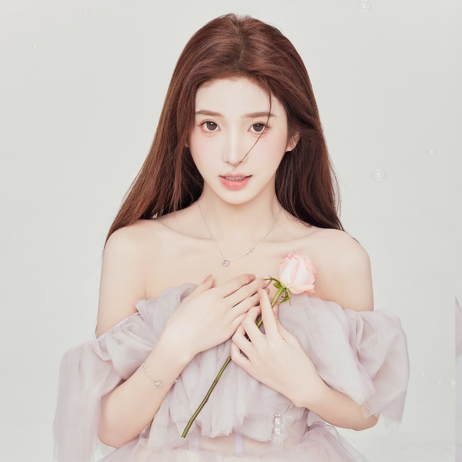 Ожерелья ERROR женские