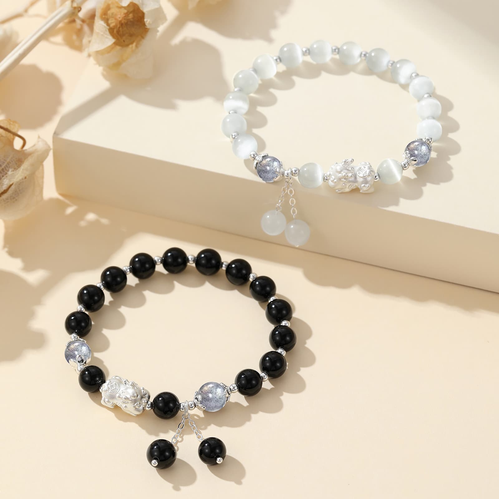 Браслеты Jodie&Kevin с клубничным агатом и кристаллами унисекс