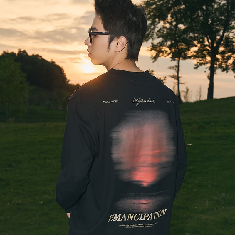 ЖЕСТКОЕ И ЖЕСТКОЕ Футболки Унисекс