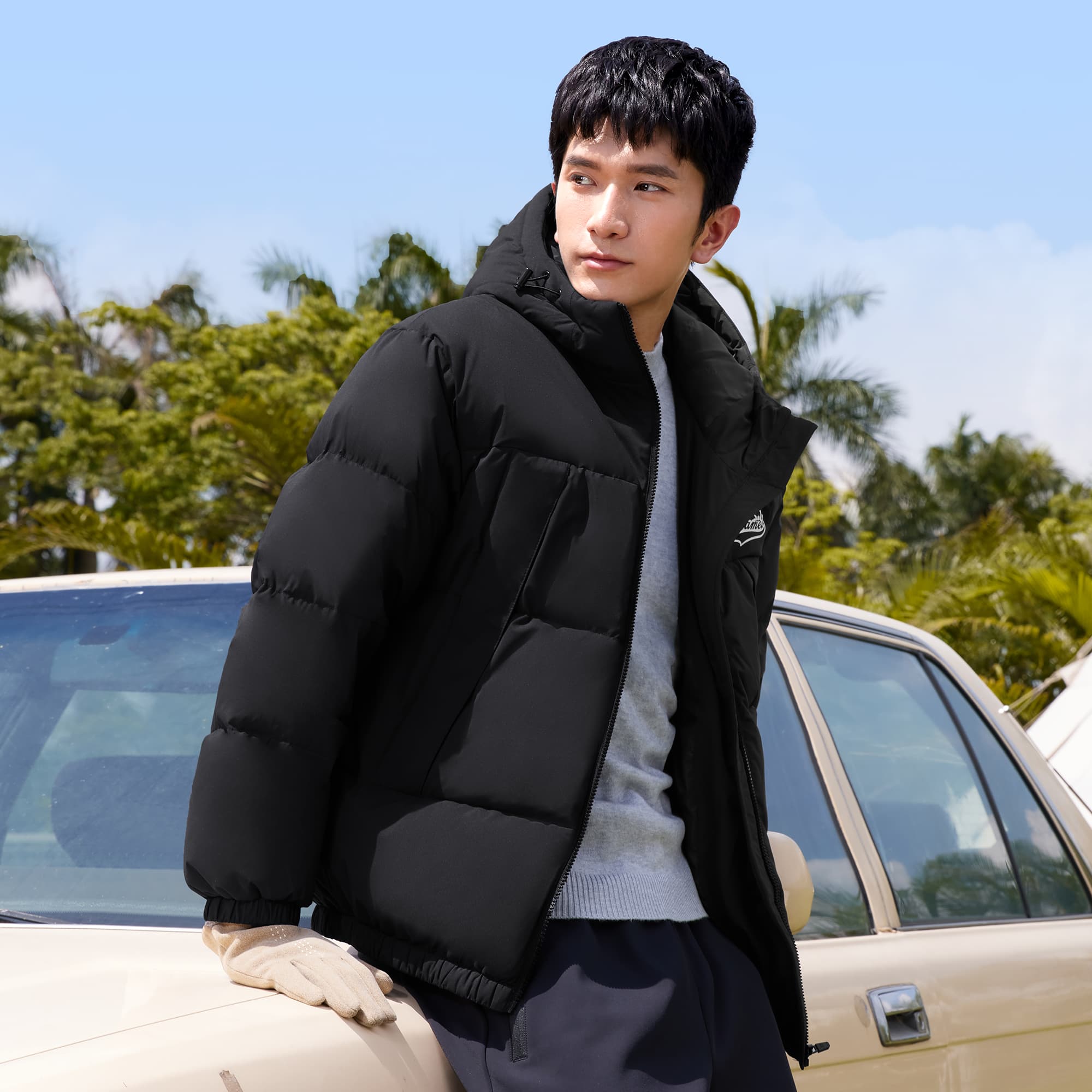 CAMEL Пуховики мужские