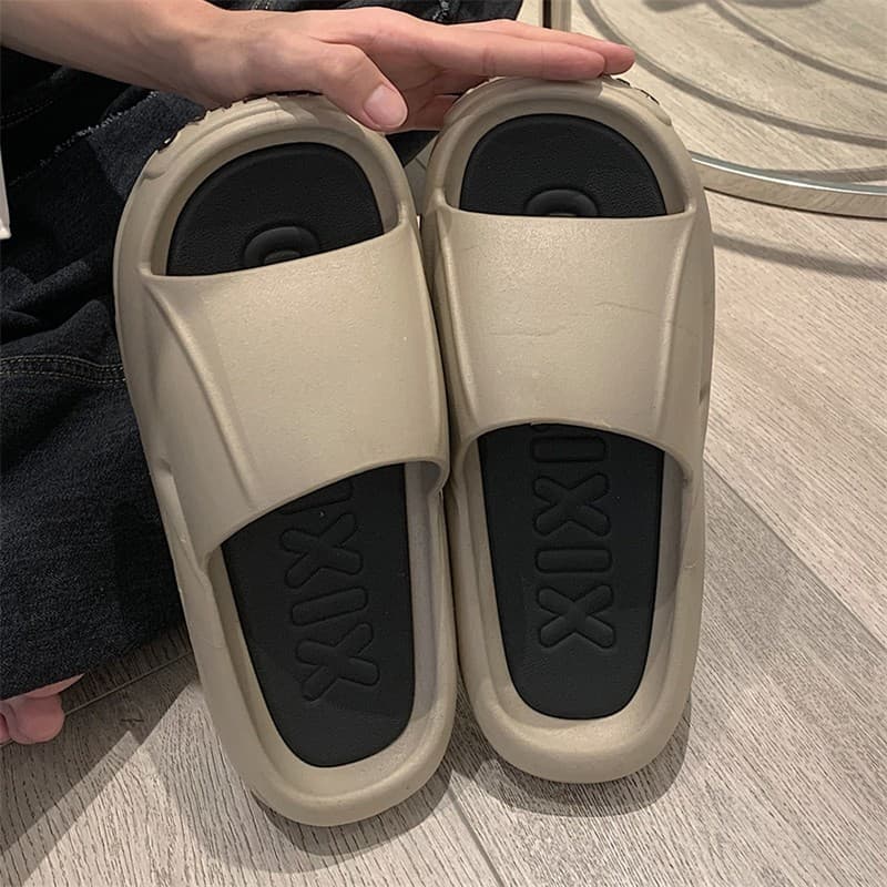 Домашние тапочки в тонкую полоску Desert Brown