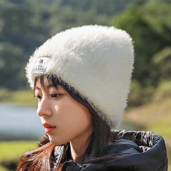 Женские шапки из полиамида CAMEL