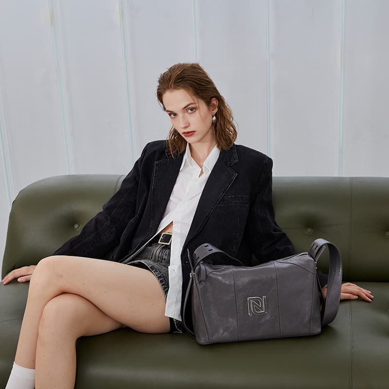 ROSA HERMOSO Масло Воск Усадка Верхняя Сумка-подушка из зернистой коровьей кожи Сумки через плечо Унисекс