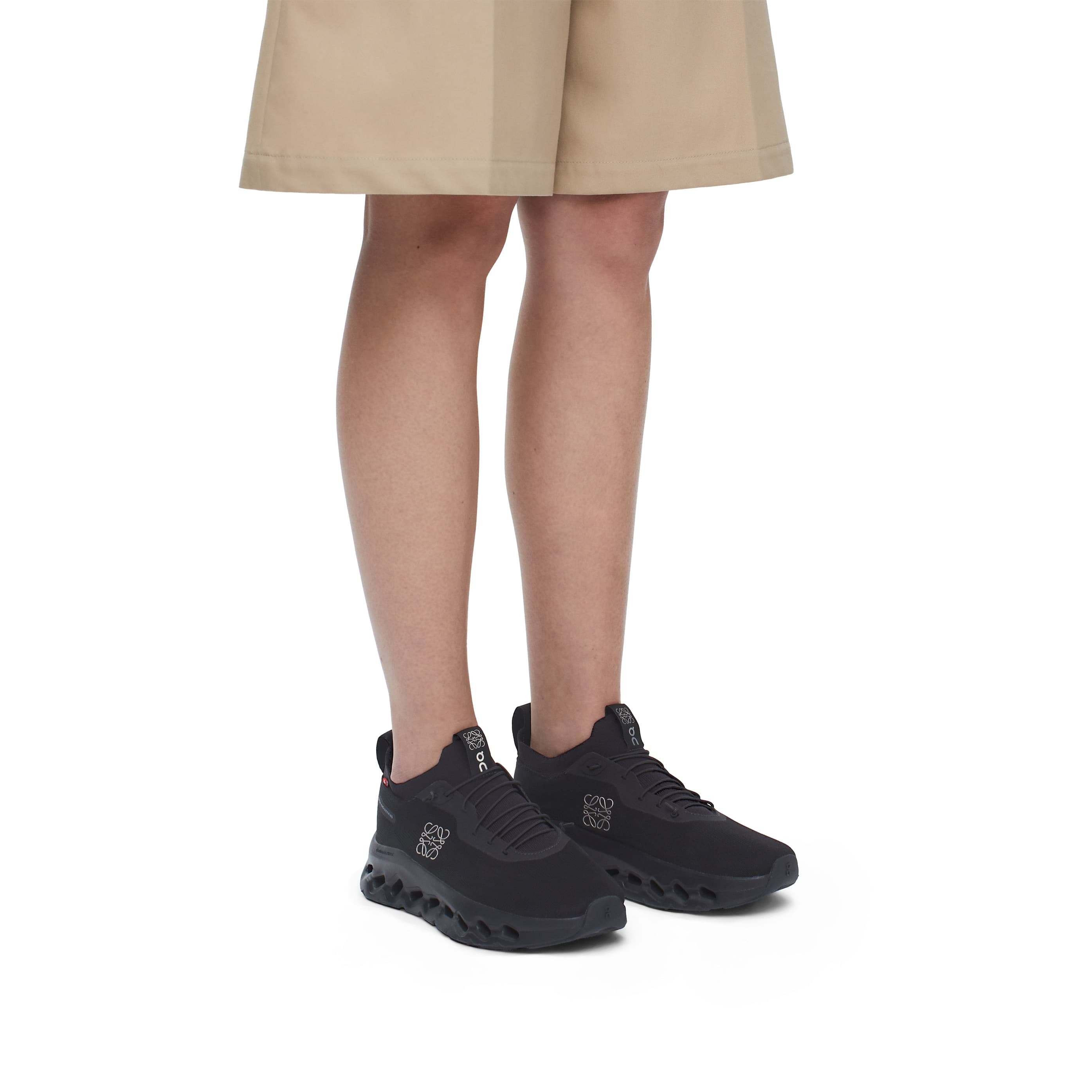 О беге Cloudtilt LOEWE All Navy Women’s