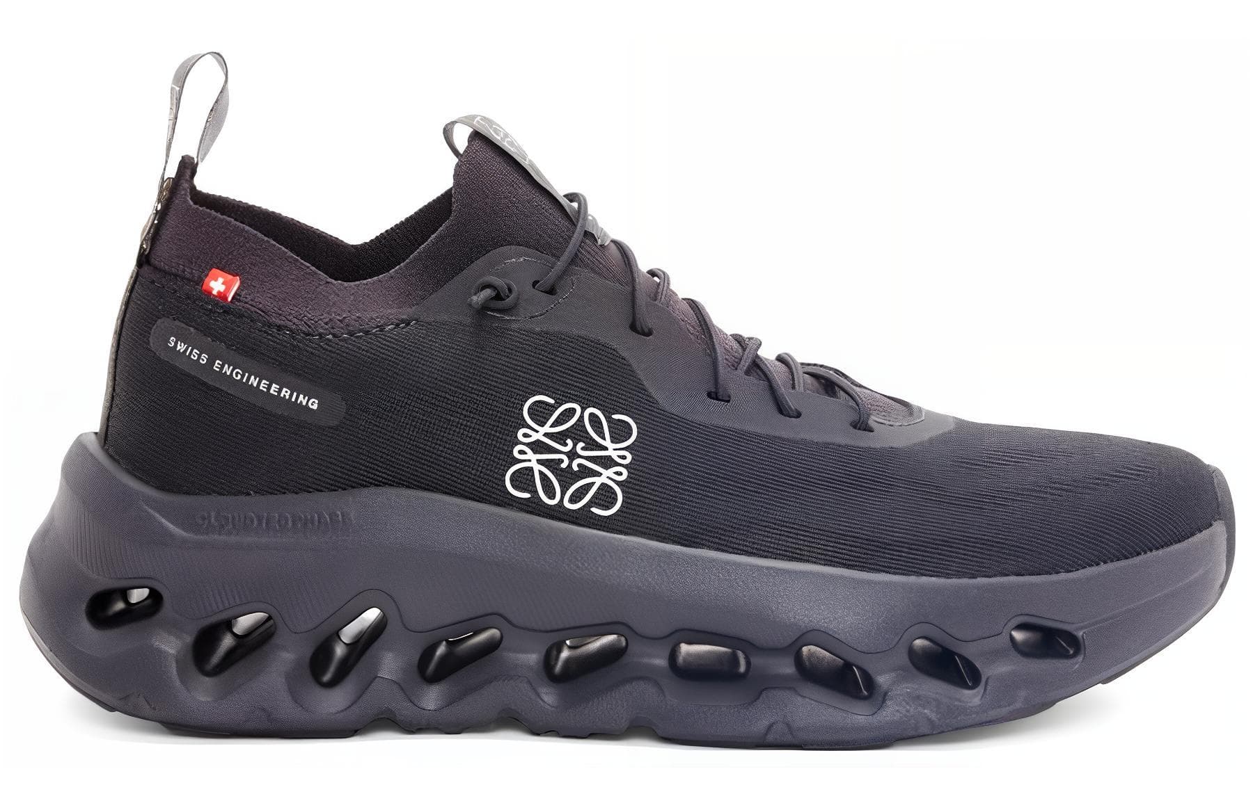 О беге Cloudtilt LOEWE All Navy Women’s