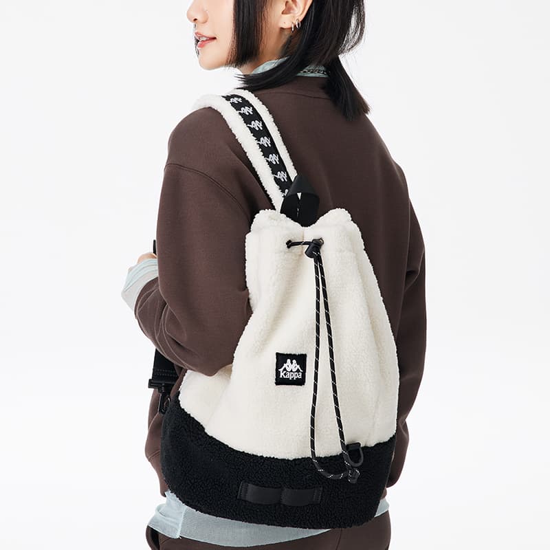 Каппа Сумка-ведро из полиэстера с завязками из овечьей шерсти Текстурная сумка через плечо Сумка-слинг Большая унисекс Корейская белая