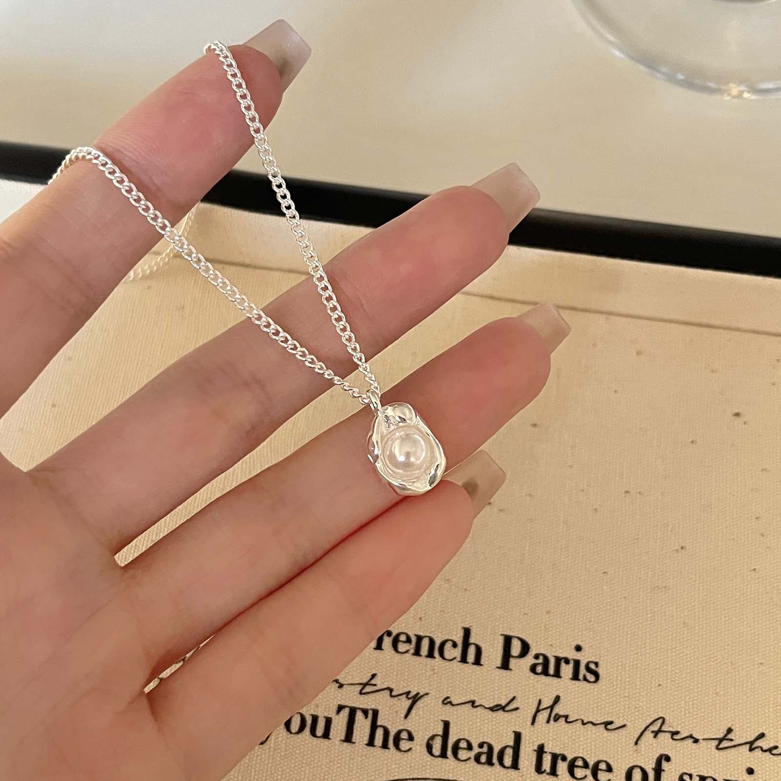 Ожерелья ERROR женские