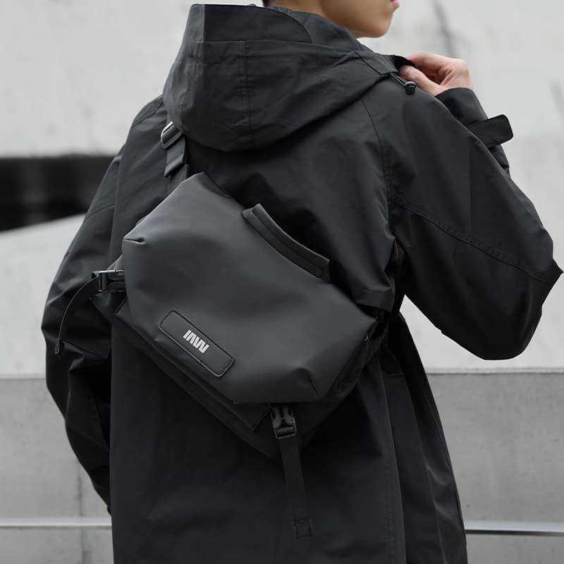 SEPTWOLVES ПВХ с оксфордской байкерской сумкой, слинг-сумкой, сумкой через плечо, QPL Regular унисекс, черный