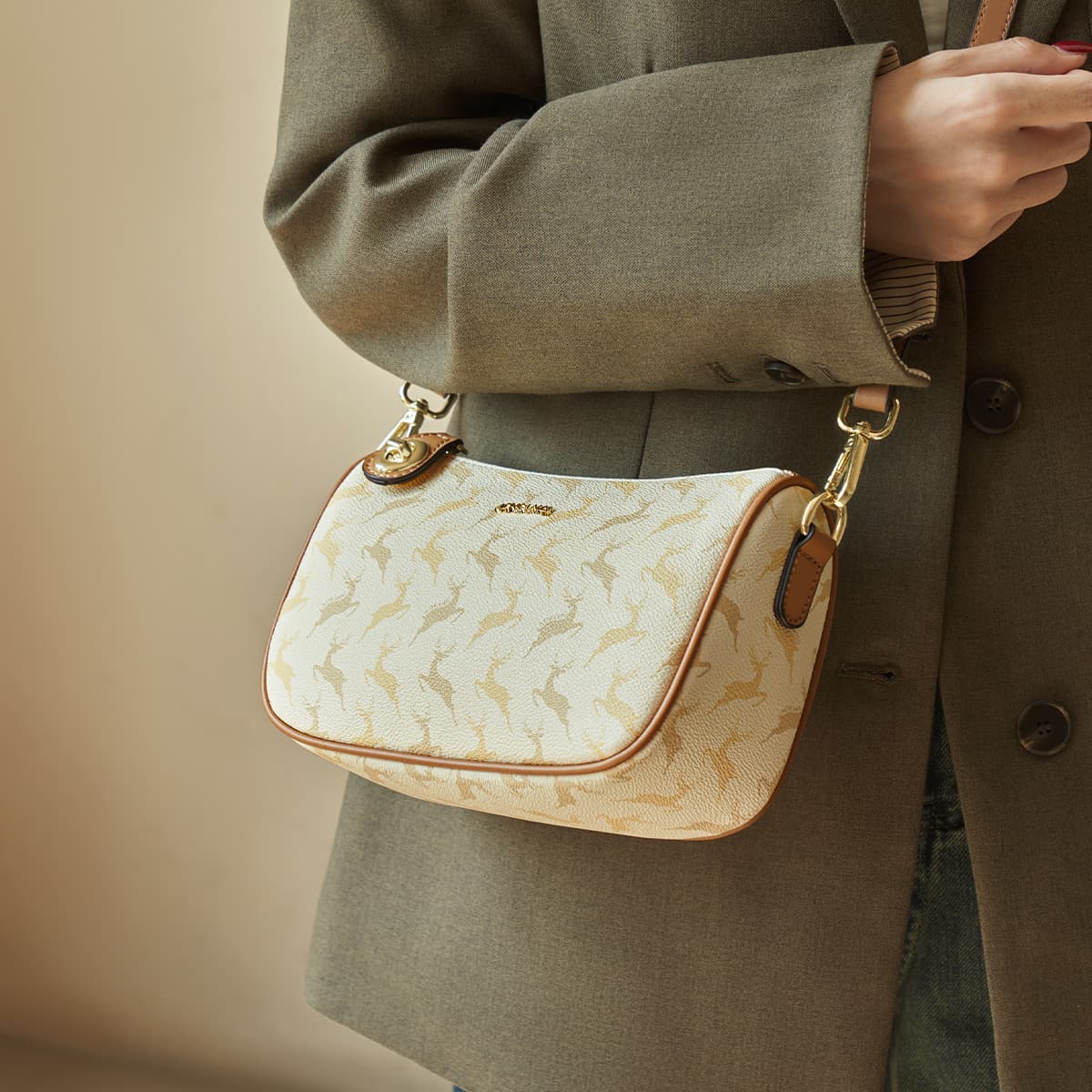 AOKANG Сумка через плечо из ПВХ, женская сумка через плечо среднего размера, цвета какао, кофе/ореха, абрикоса