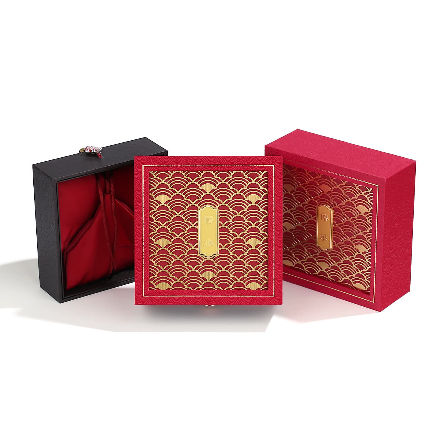 Золотой браслет KING TAI FOOK унисекс