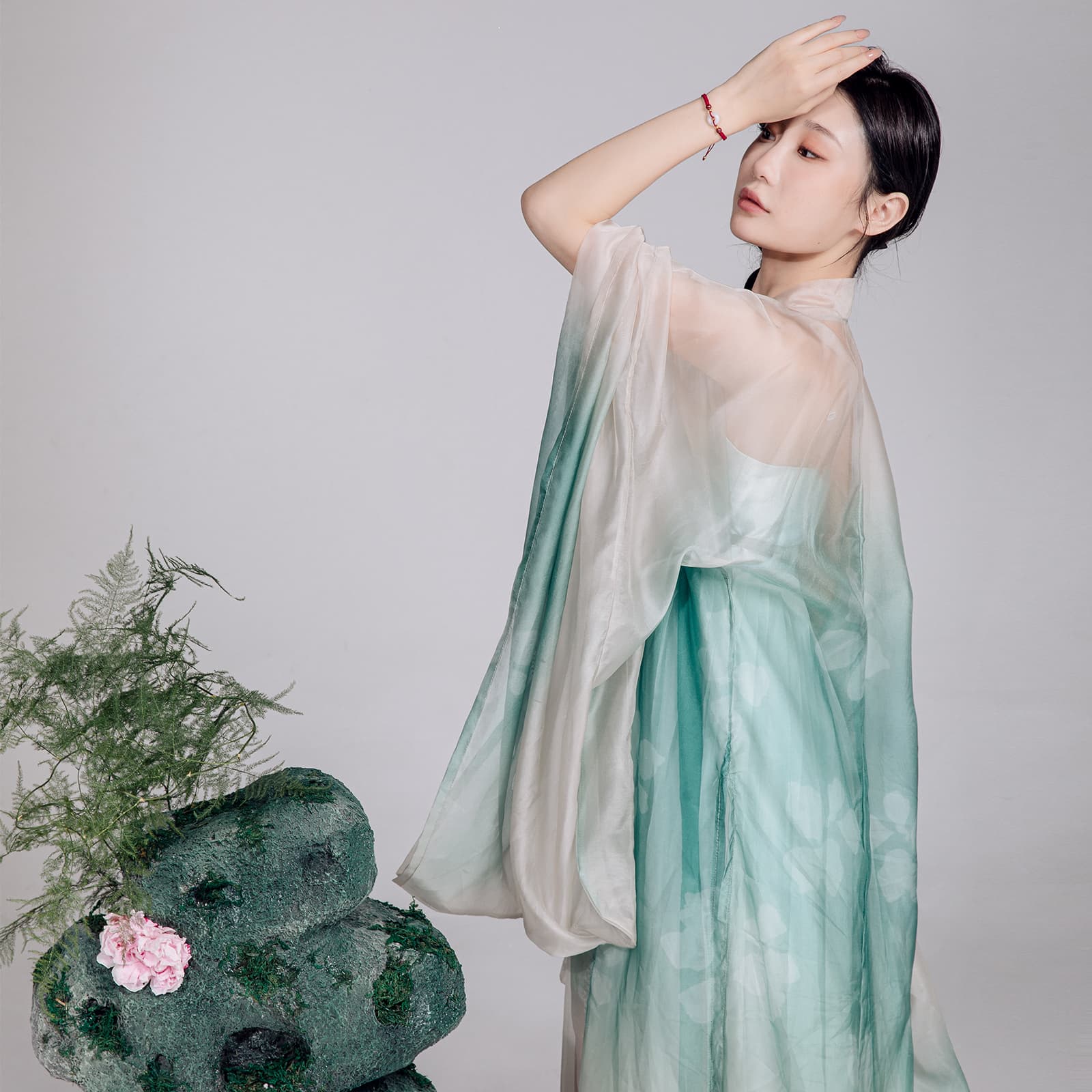 Браслеты Jodie&Kevin из нефрита с халцедоном унисекс