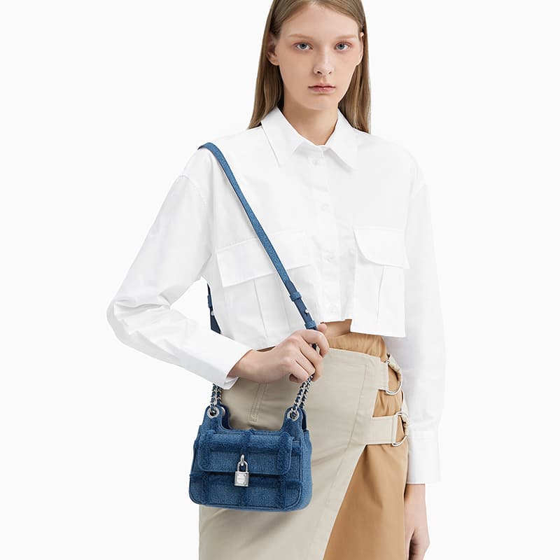 CHARLES&KEITH Маленькая квадратная сумка из полиуретановой синтетической кожи, сумка через плечо, маленькая женская однотонная сумка