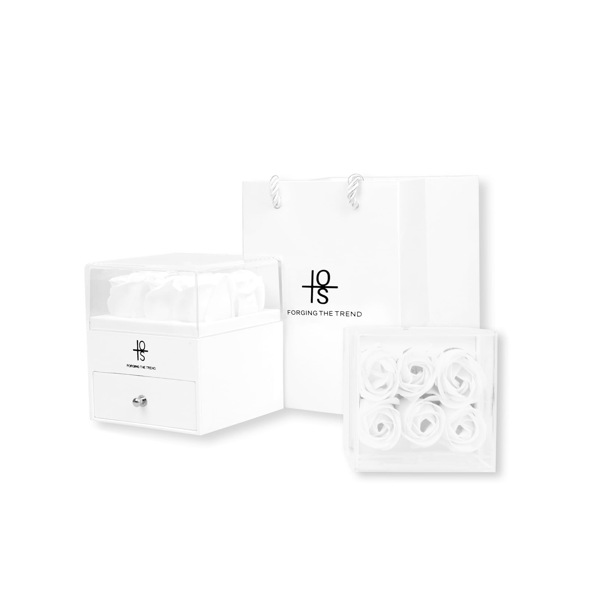 IOTS посеребренные ожерелья женские