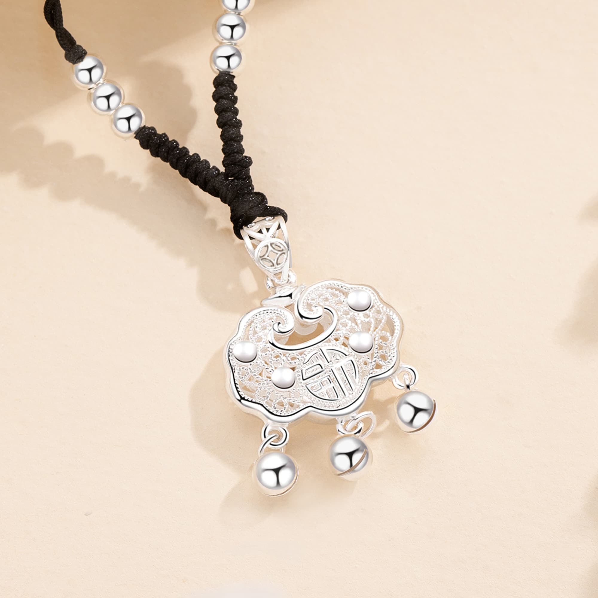 Lao Feng Xiang S990 Серебряные ожерелья унисекс