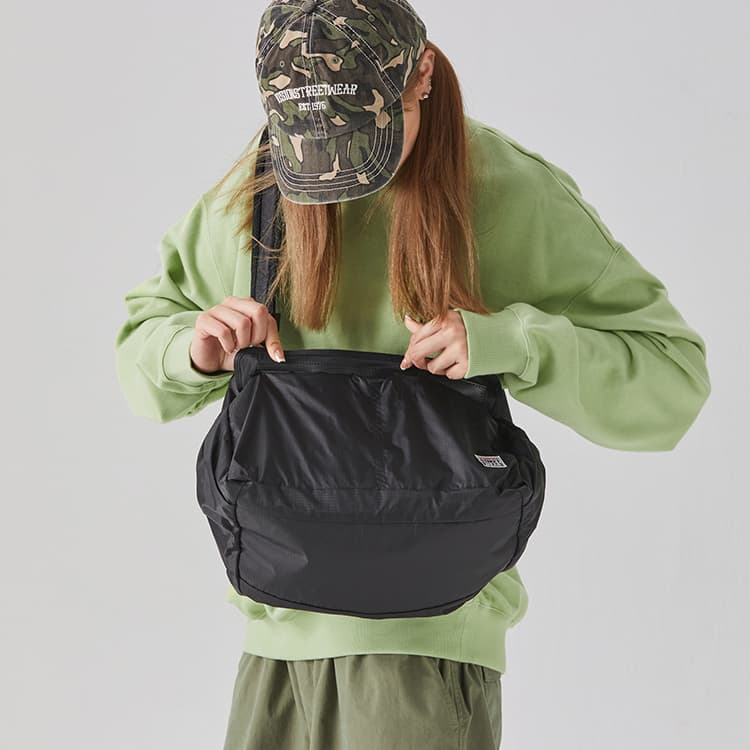 Vision Street Wear Нейлоновая сумка через плечо Обычный унисекс Черный/Фиолетовый