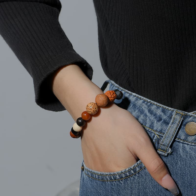 Браслеты Bermuda Eyes Bodhi Root унисекс