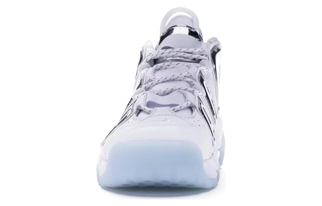 Женские кроссовки Nike Air More Uptempo Chrome белого цвета